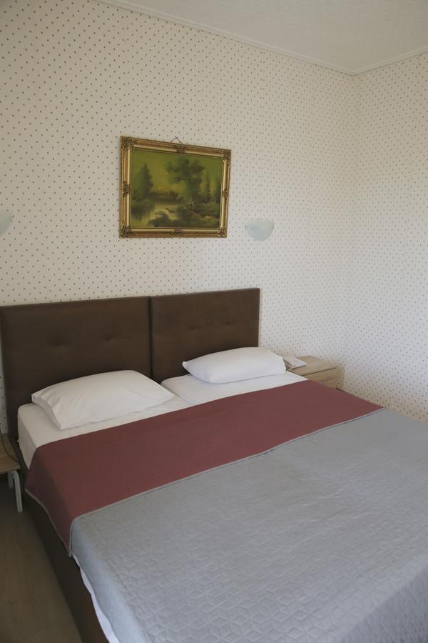 Hotel Anesi Atenas Exterior foto